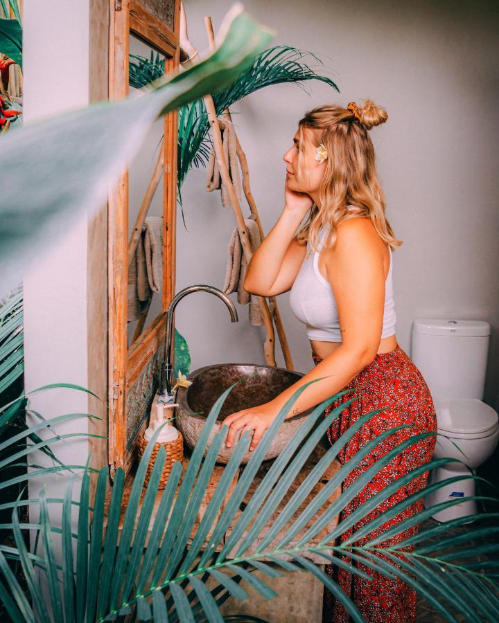 Seaside Tribe - Boutique Surf Stay & Retreat تاناه لوت المظهر الخارجي الصورة